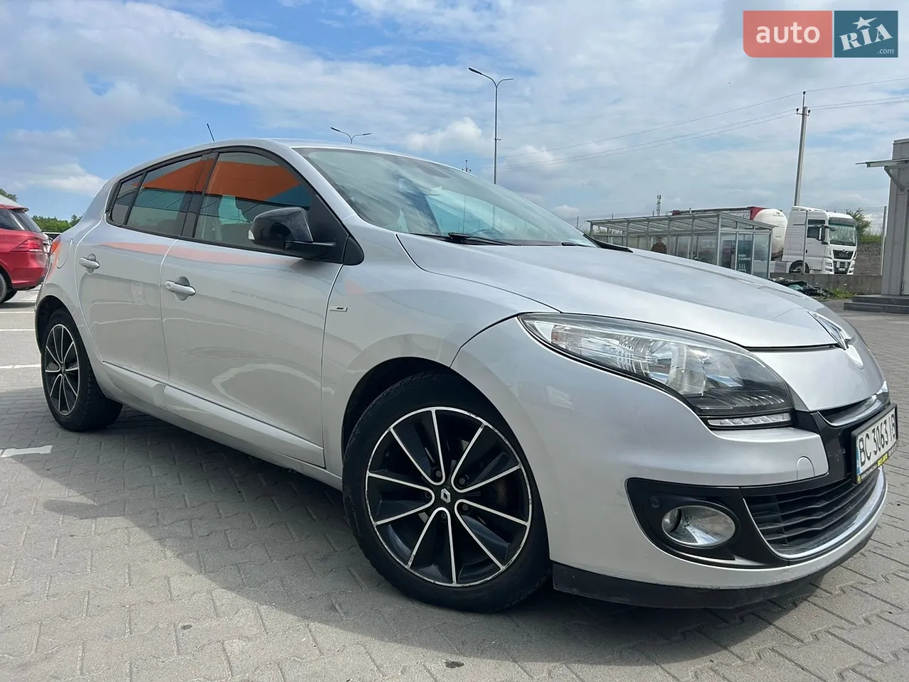 2012 Renault Megane - мініатюра 9