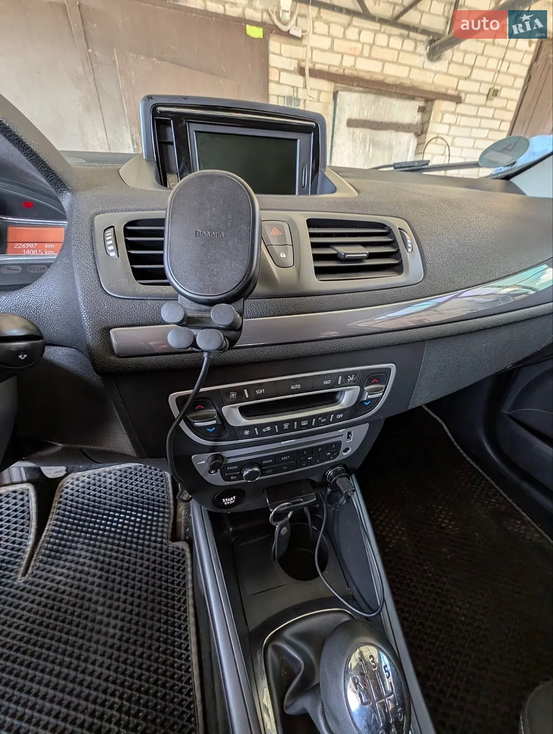 2015 Renault Megane - мініатюра 15