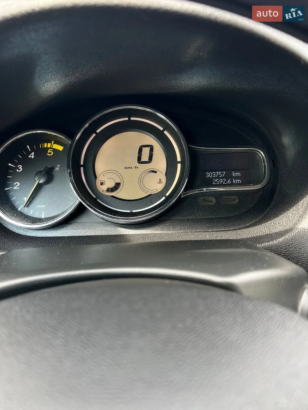 2012 Renault Megane - мініатюра 8