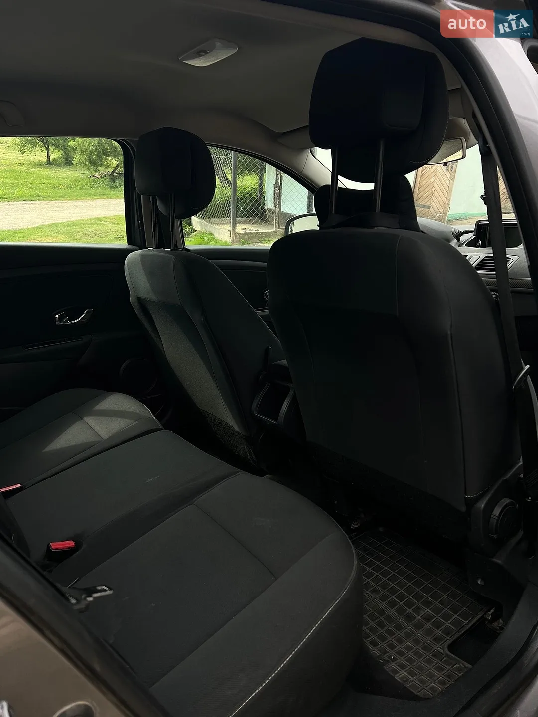2012 Renault Megane - мініатюра 12