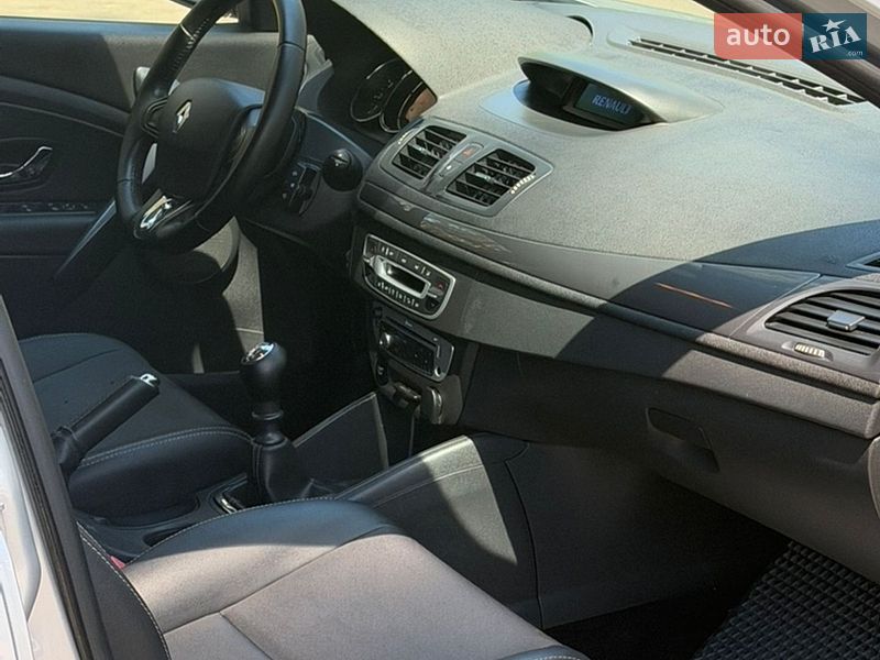 Універсал Renault Megane 2016 в Черкасах фото 39 Універсал Renault Megane 2016 в Черкасах