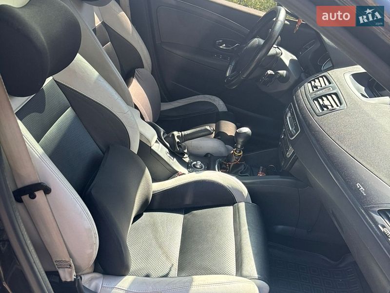 Универсал Renault Megane 2012 в Киеве