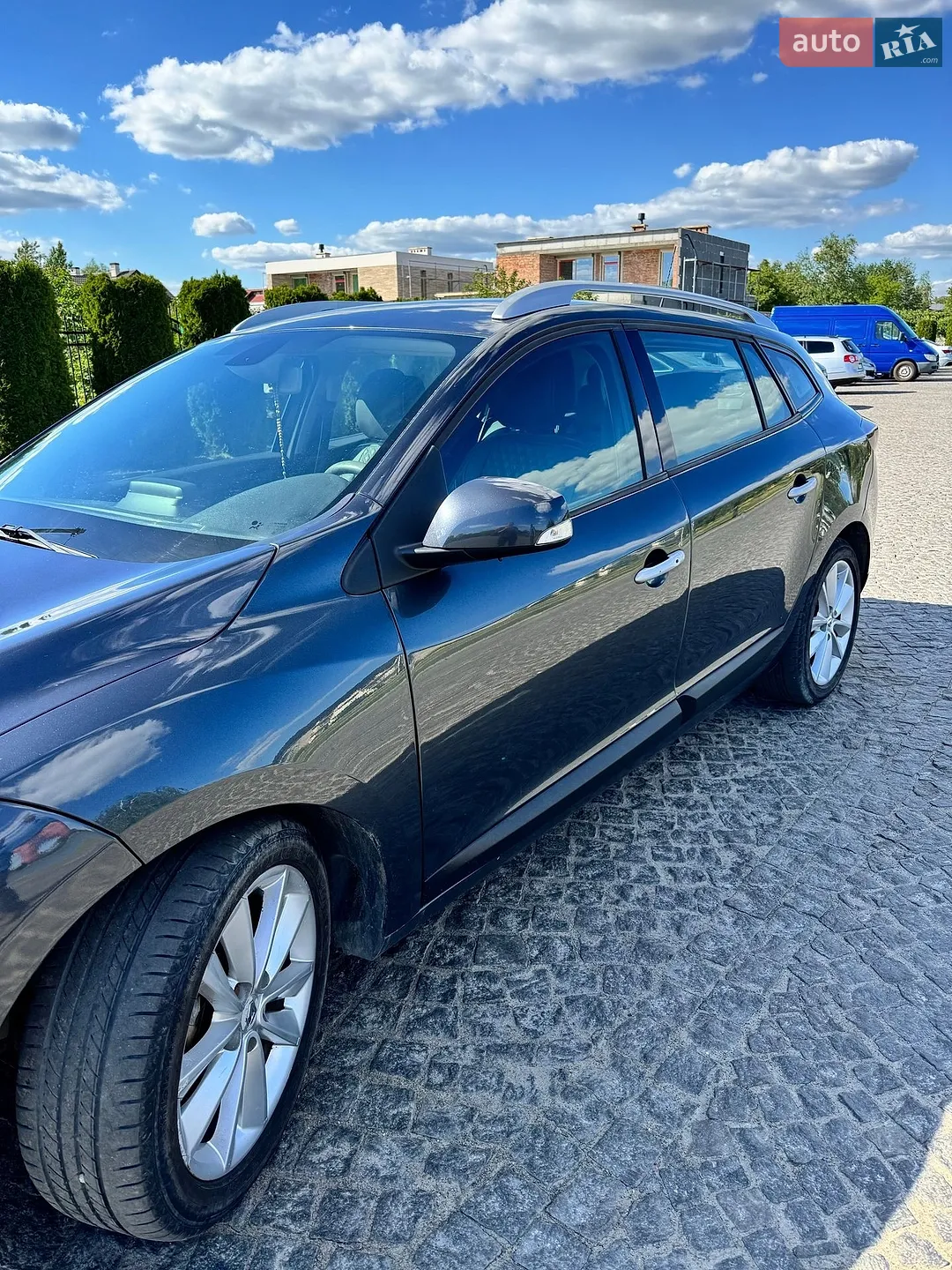 2010 Renault Megane - мініатюра 21