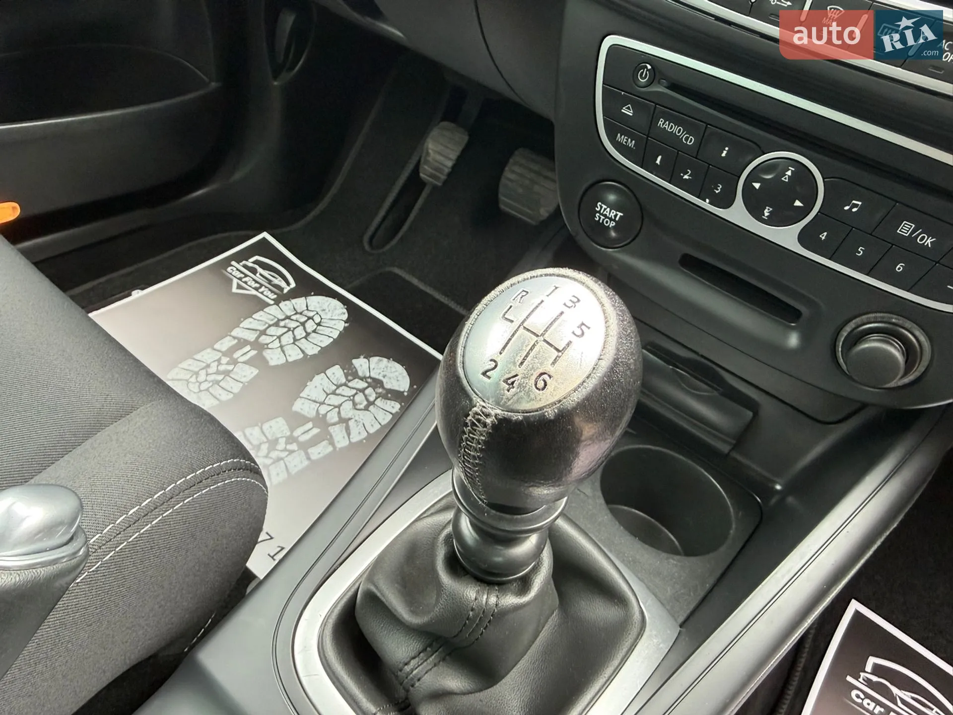 2012 Renault Megane - мініатюра 16