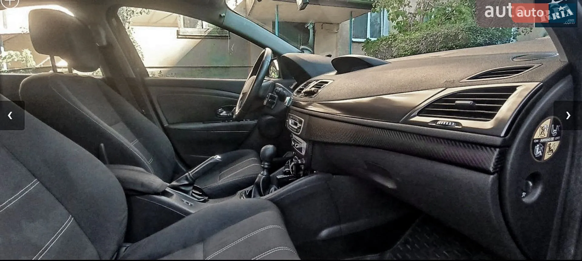 2015 Renault Megane - мініатюра 29