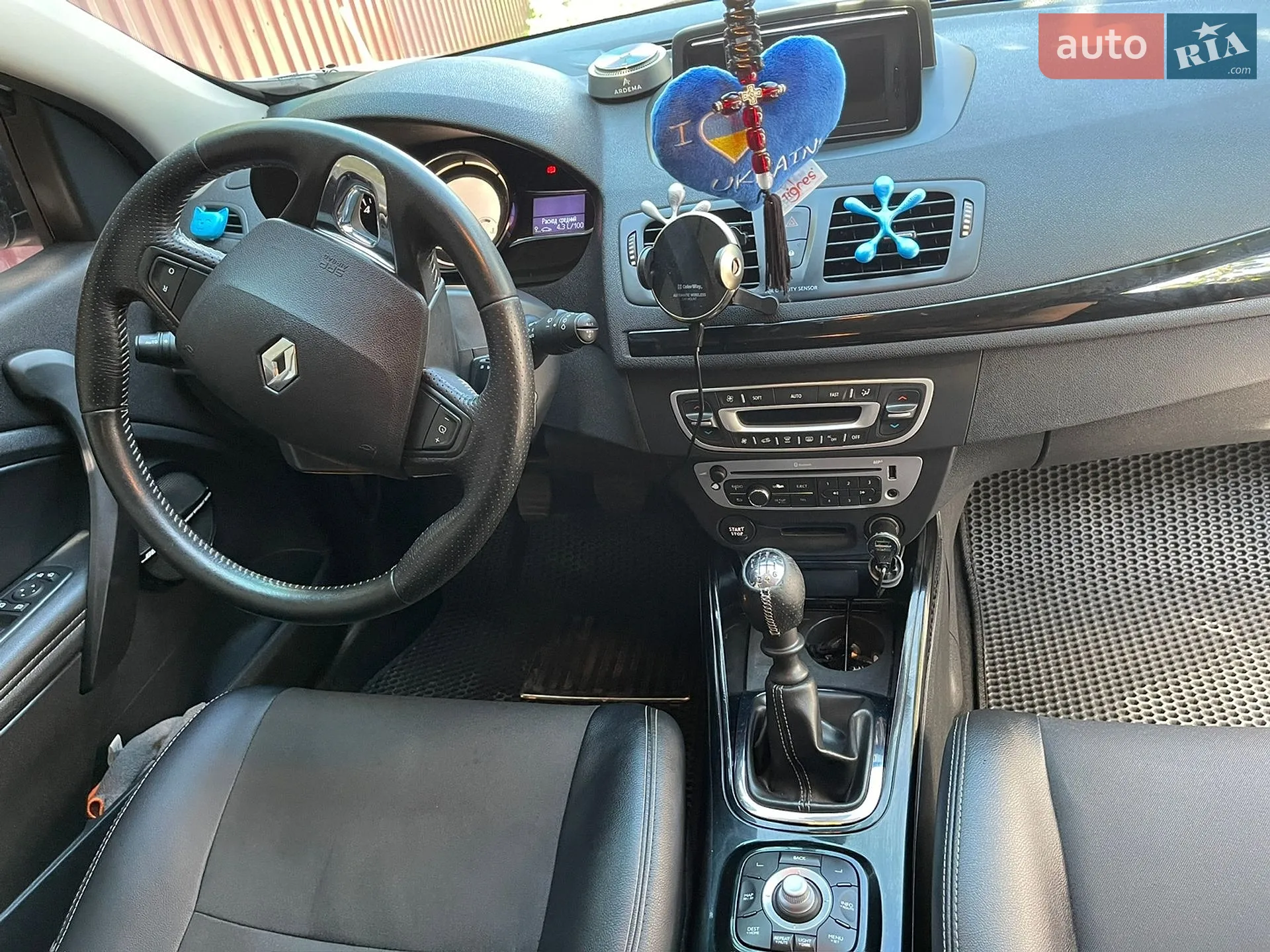 2013 Renault Megane - мініатюра 9