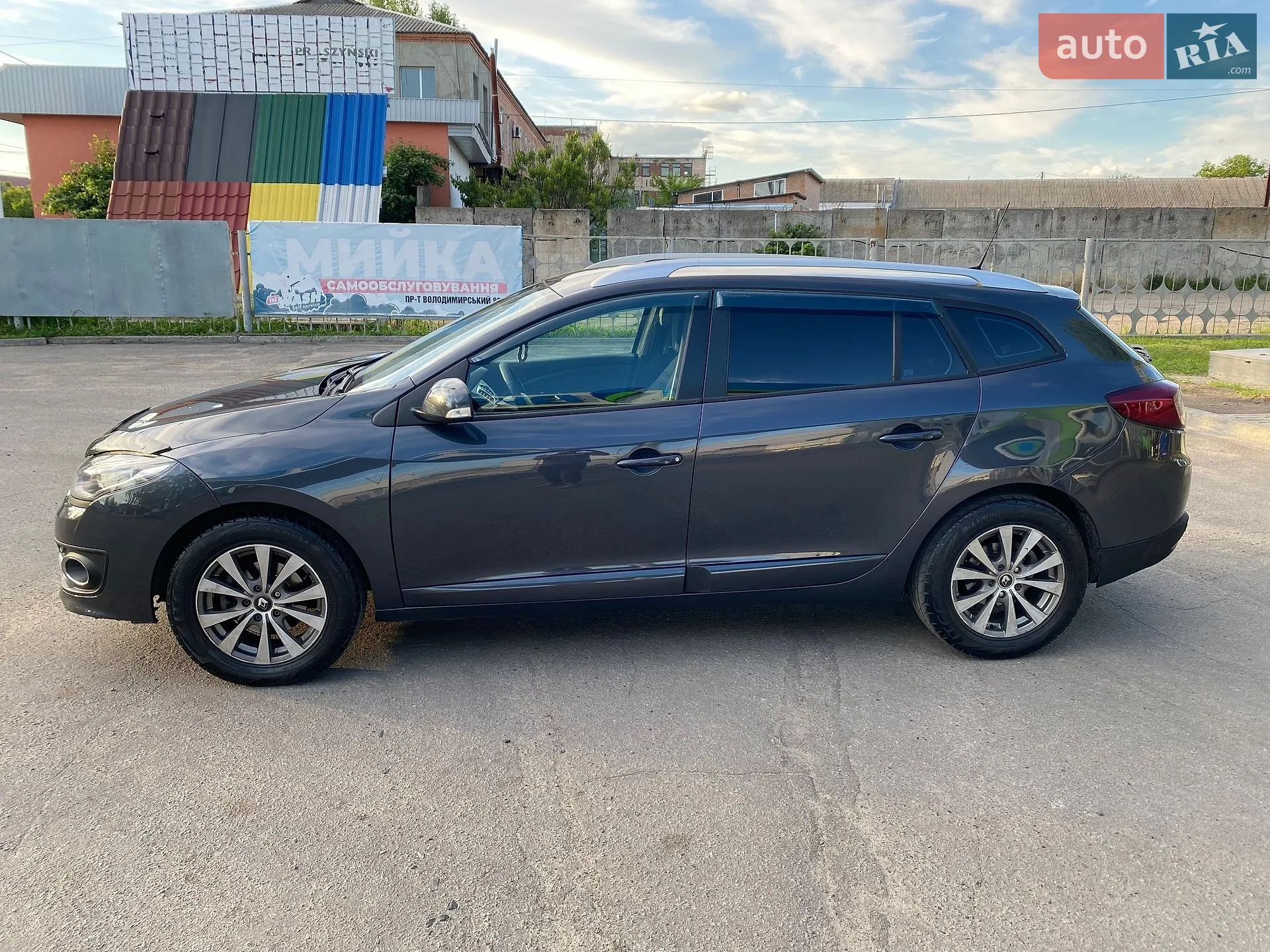 2014 Renault Megane - мініатюра 10