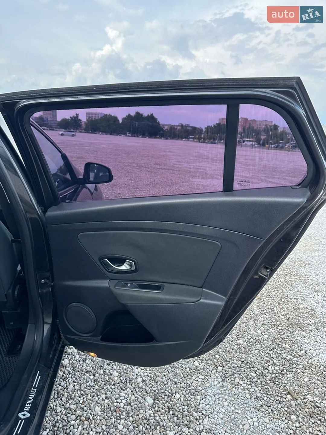 2010 Renault Megane - мініатюра 27