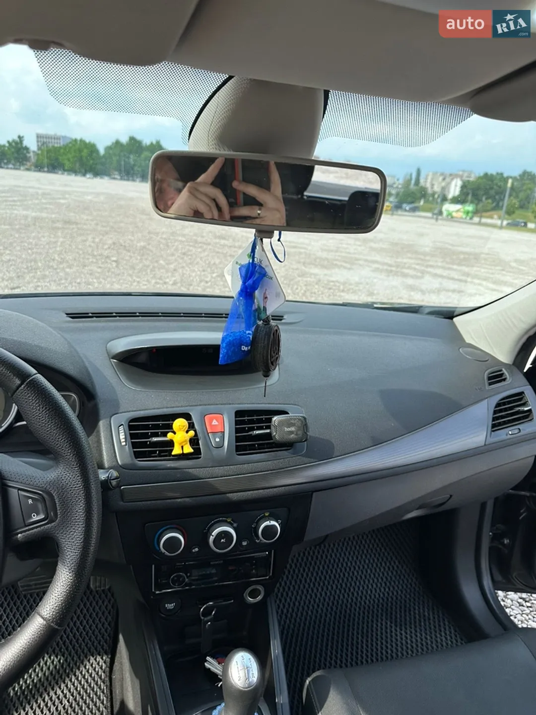 2010 Renault Megane - мініатюра 39
