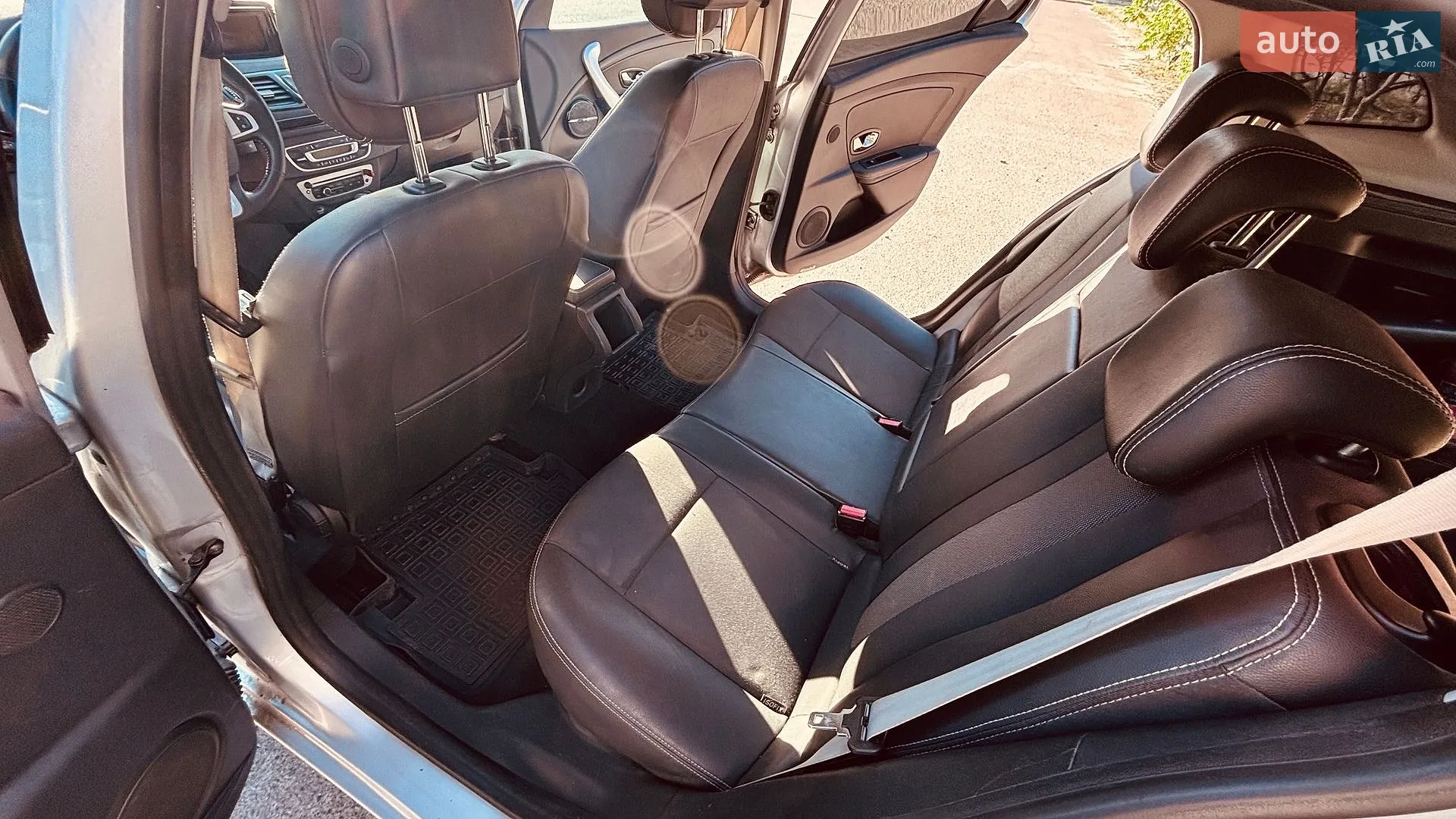2012 Renault Megane - мініатюра 58
