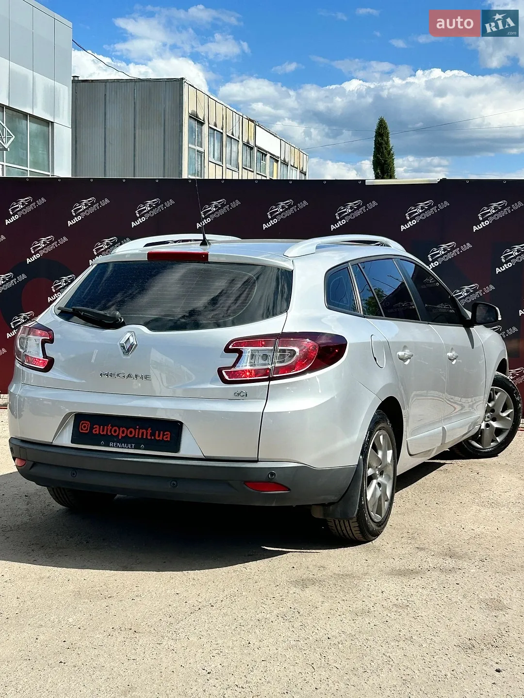 2015 Renault Megane - мініатюра 8