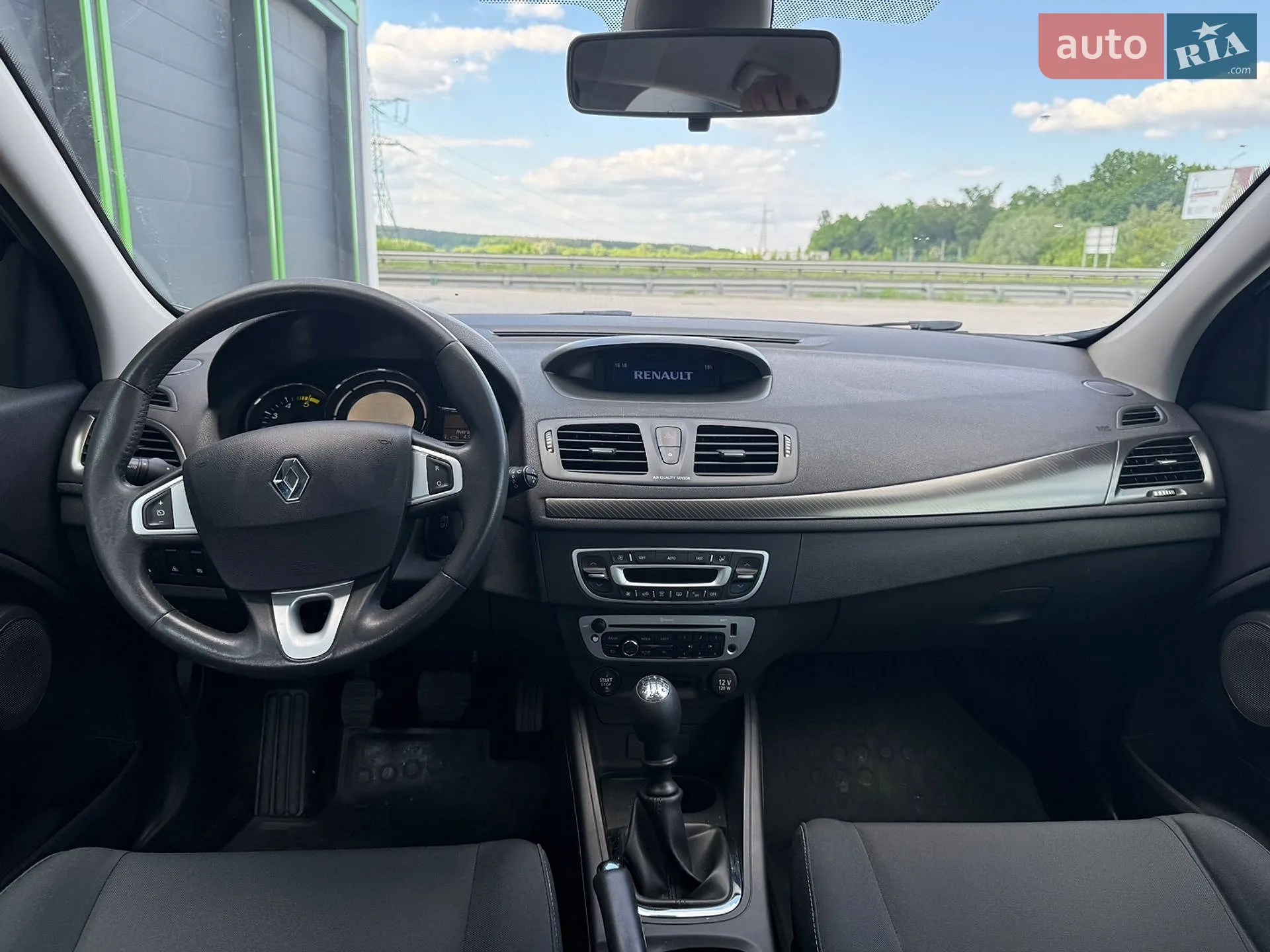 2012 Renault Megane - мініатюра 25