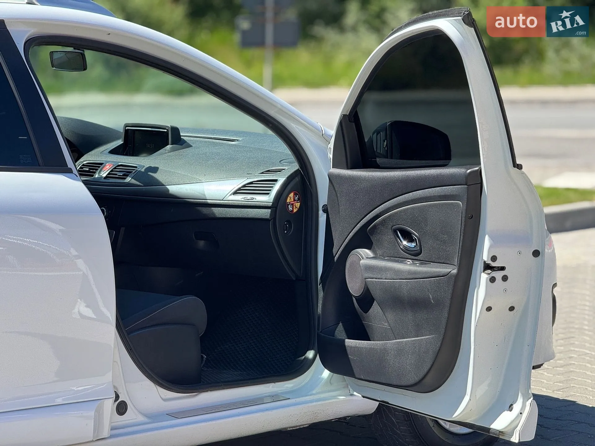 2015 Renault Megane - мініатюра 22
