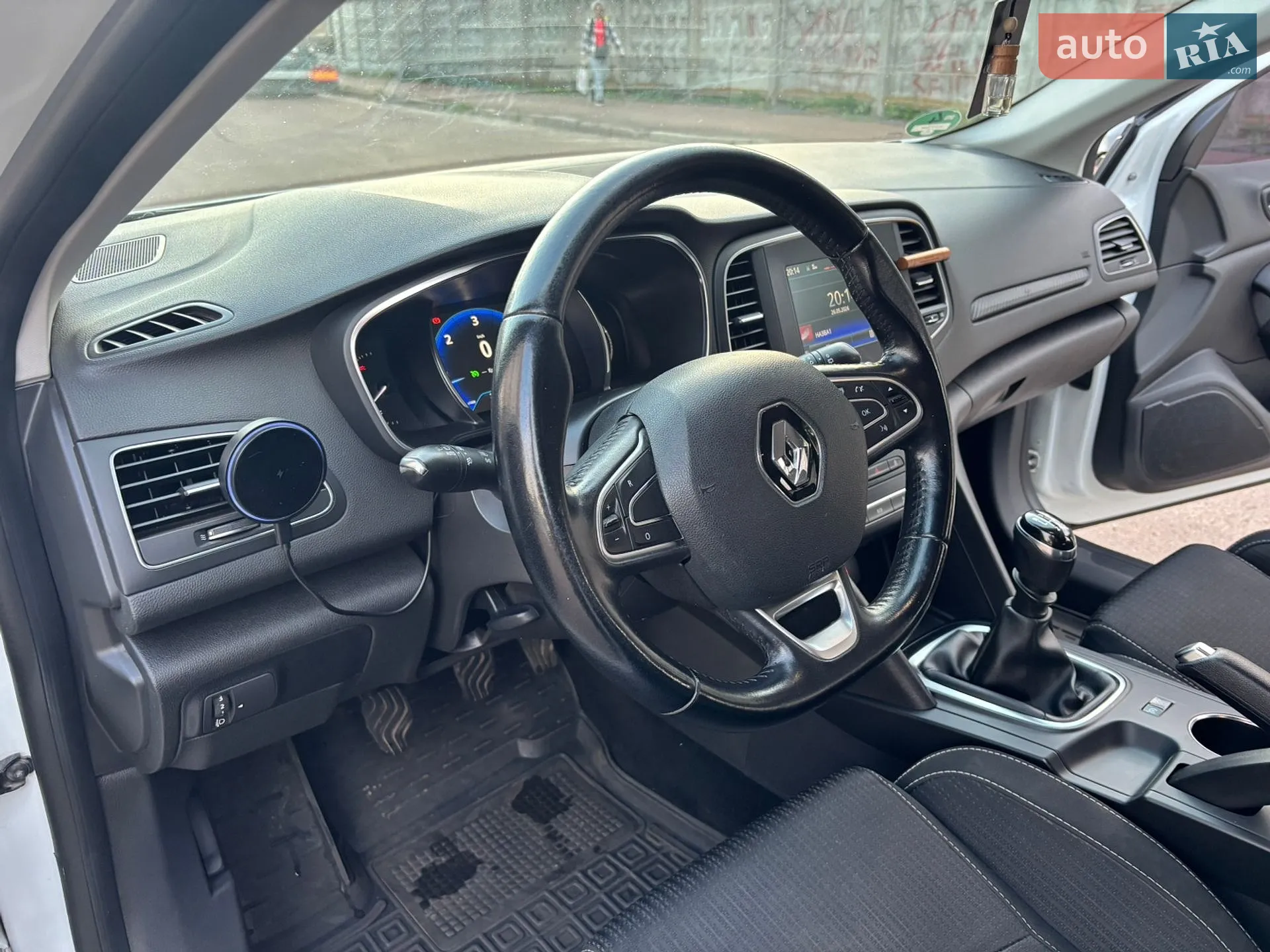 2017 Renault Megane - мініатюра 14