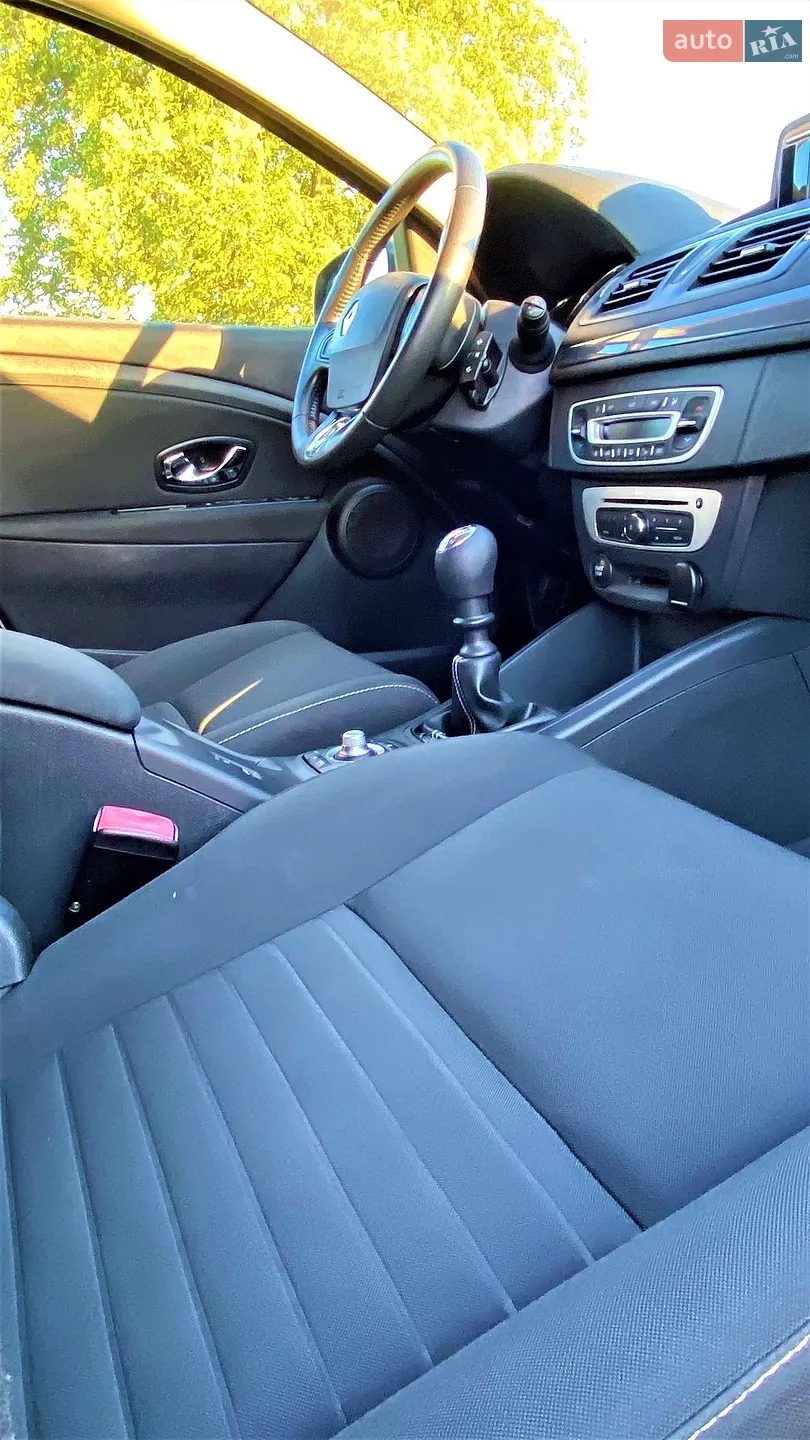 2015 Renault Megane - мініатюра 44