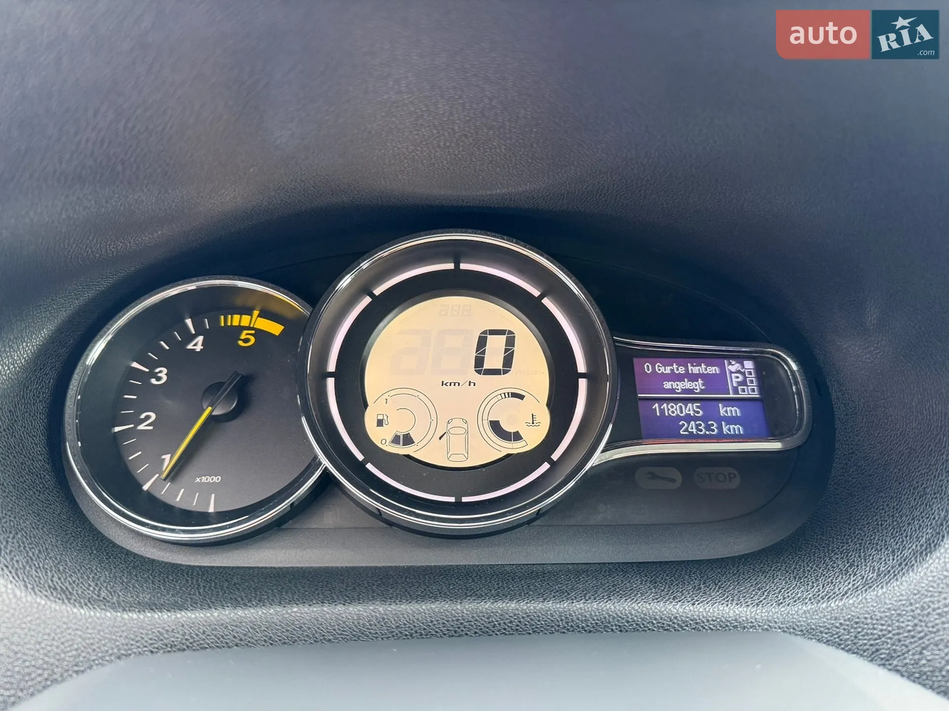 2010 Renault Megane - мініатюра 10