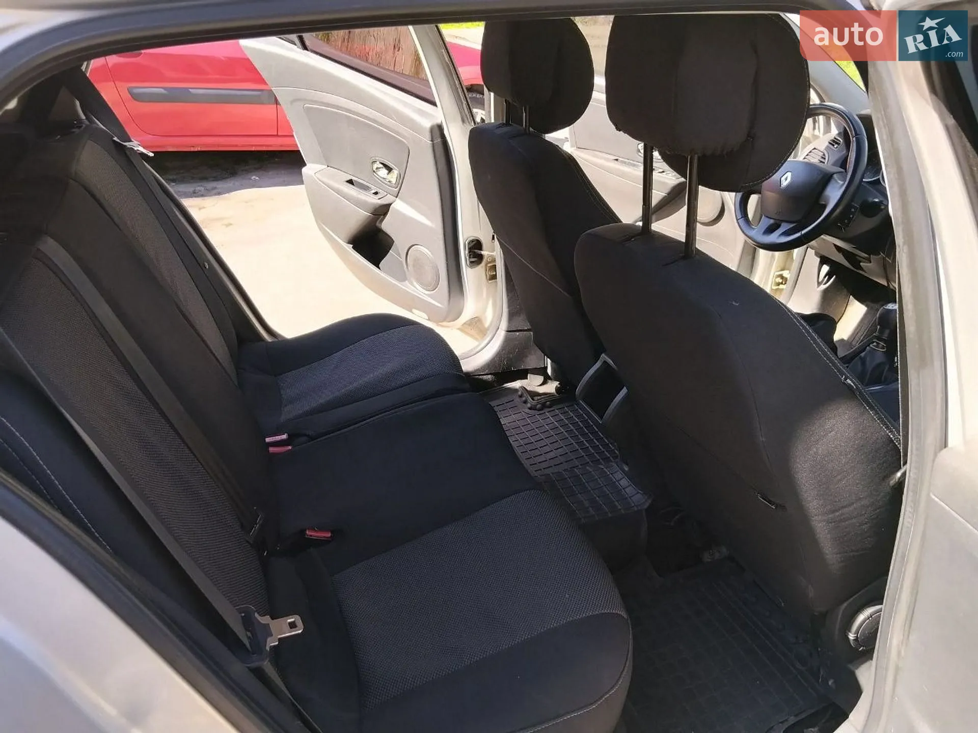 2012 Renault Megane - мініатюра 14