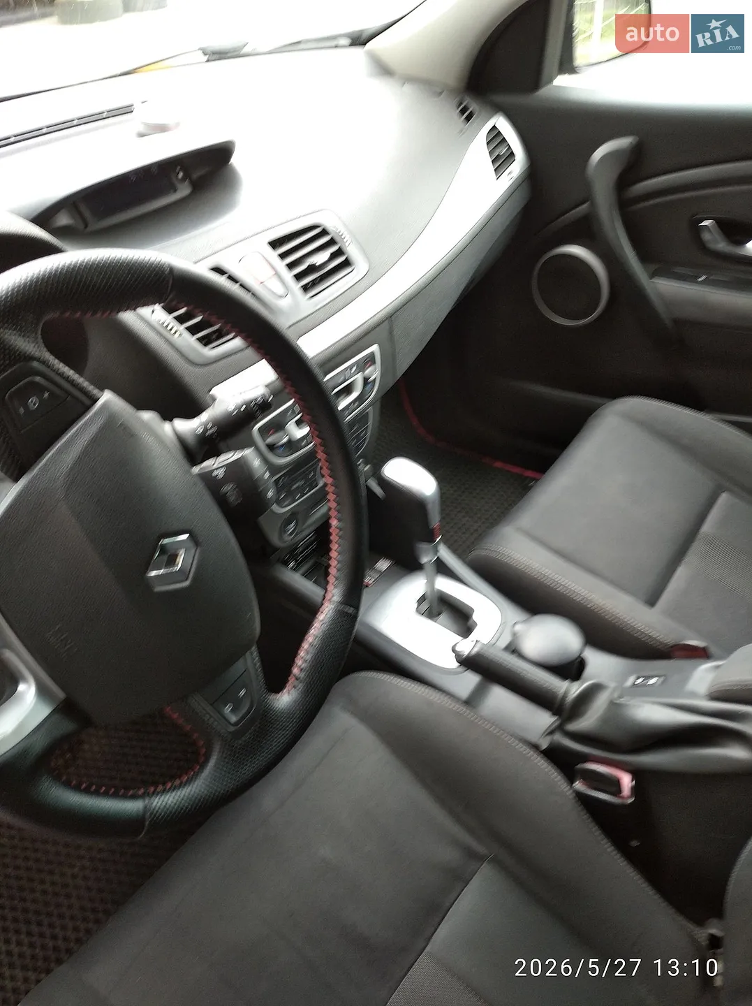 2010 Renault Megane - мініатюра 8