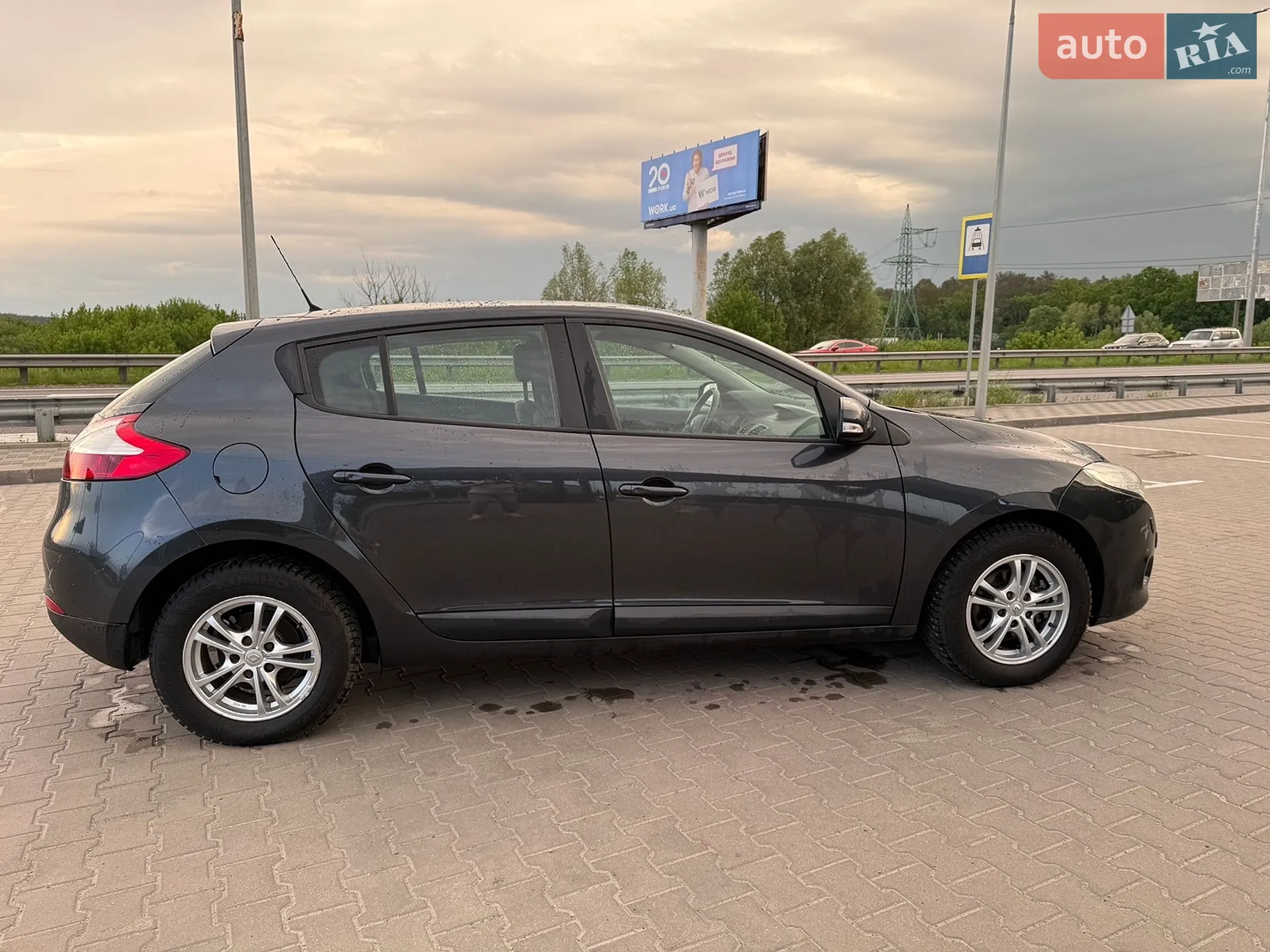 2010 Renault Megane - мініатюра 18
