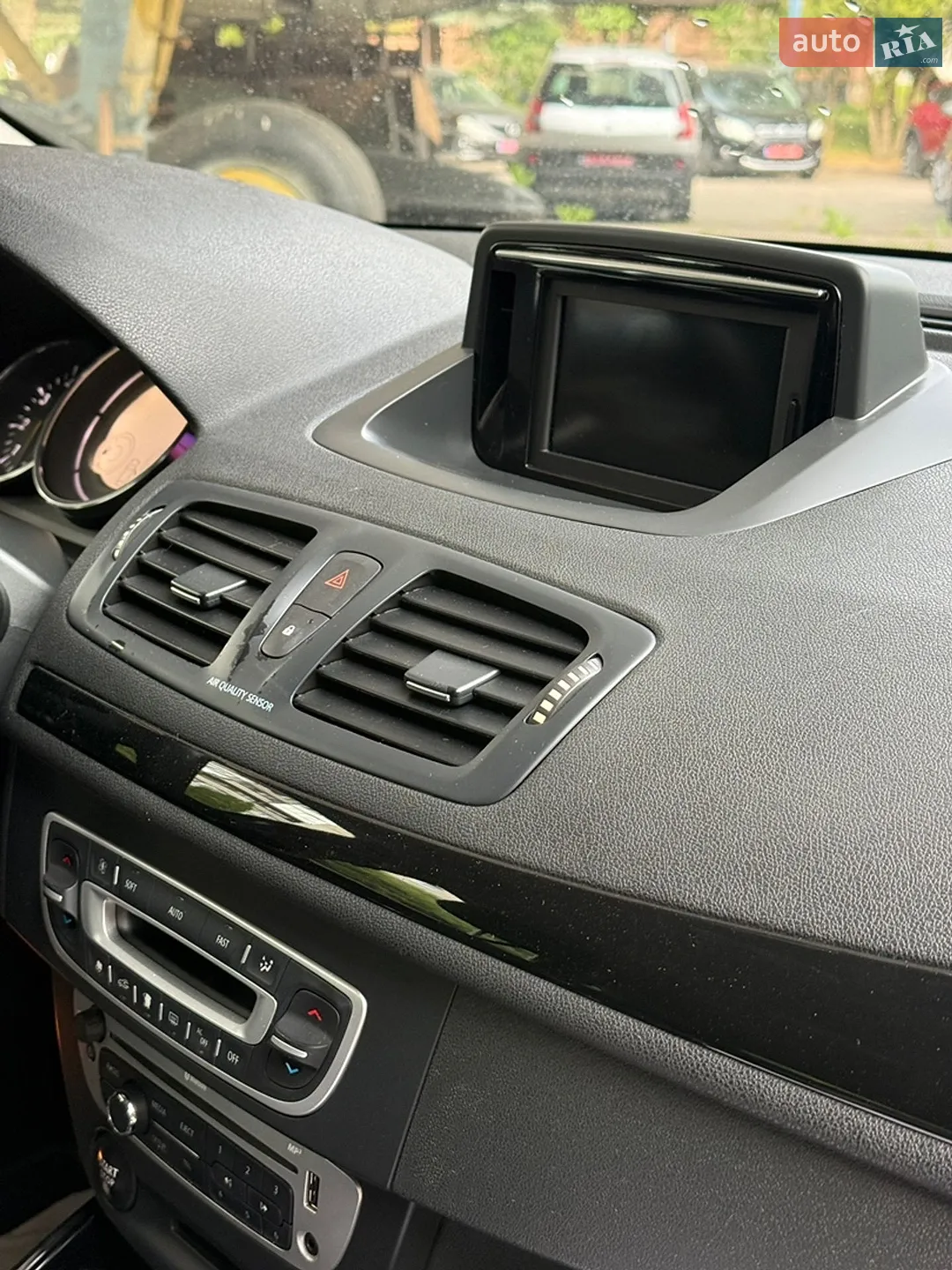 2013 Renault Megane - мініатюра 17