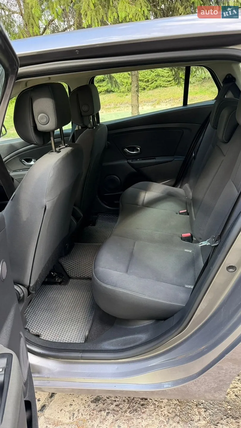 2011 Renault Megane - мініатюра 13