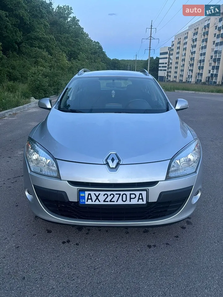 2012 Renault Megane - мініатюра 16