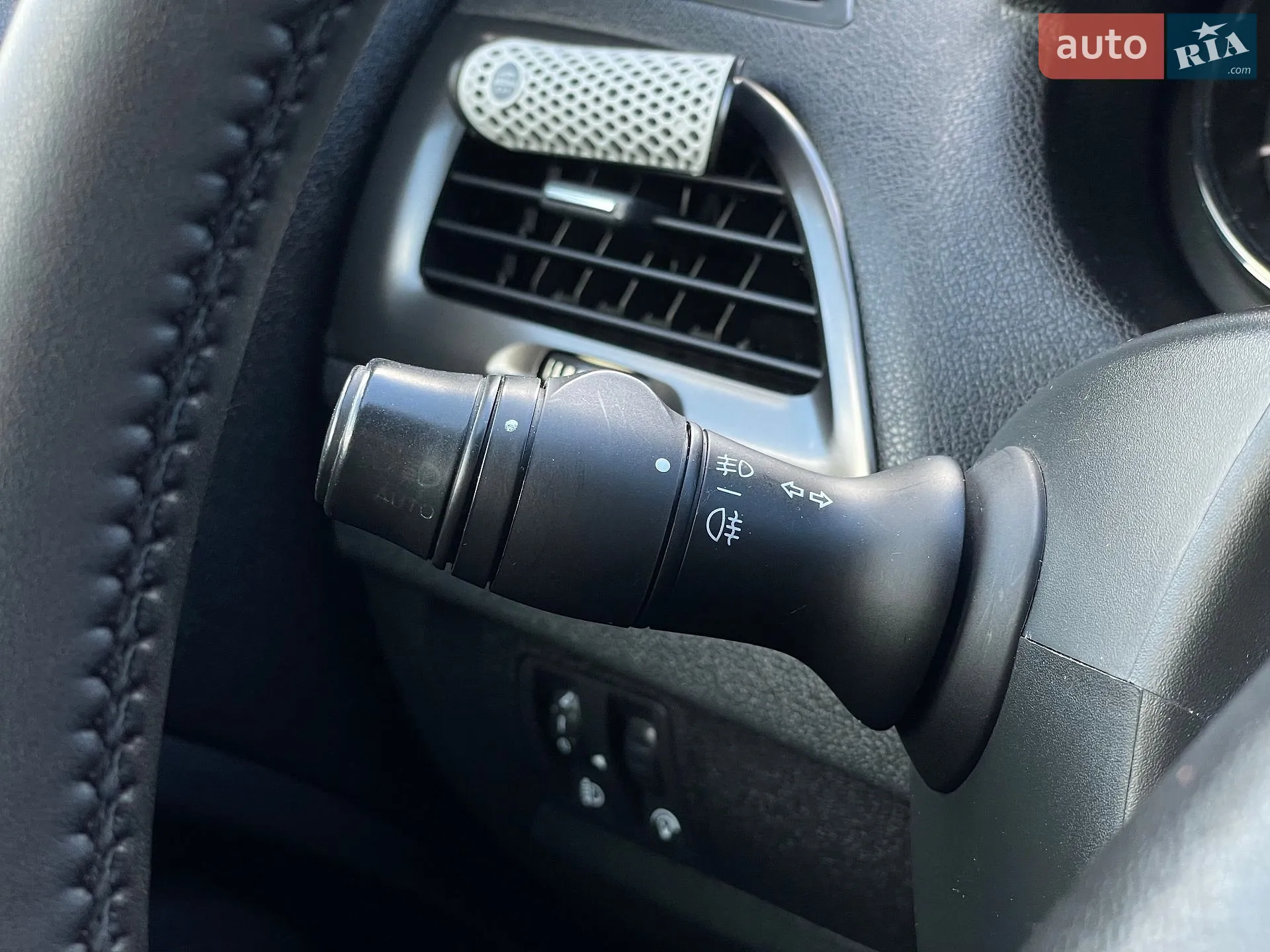 2012 Renault Megane - мініатюра 45