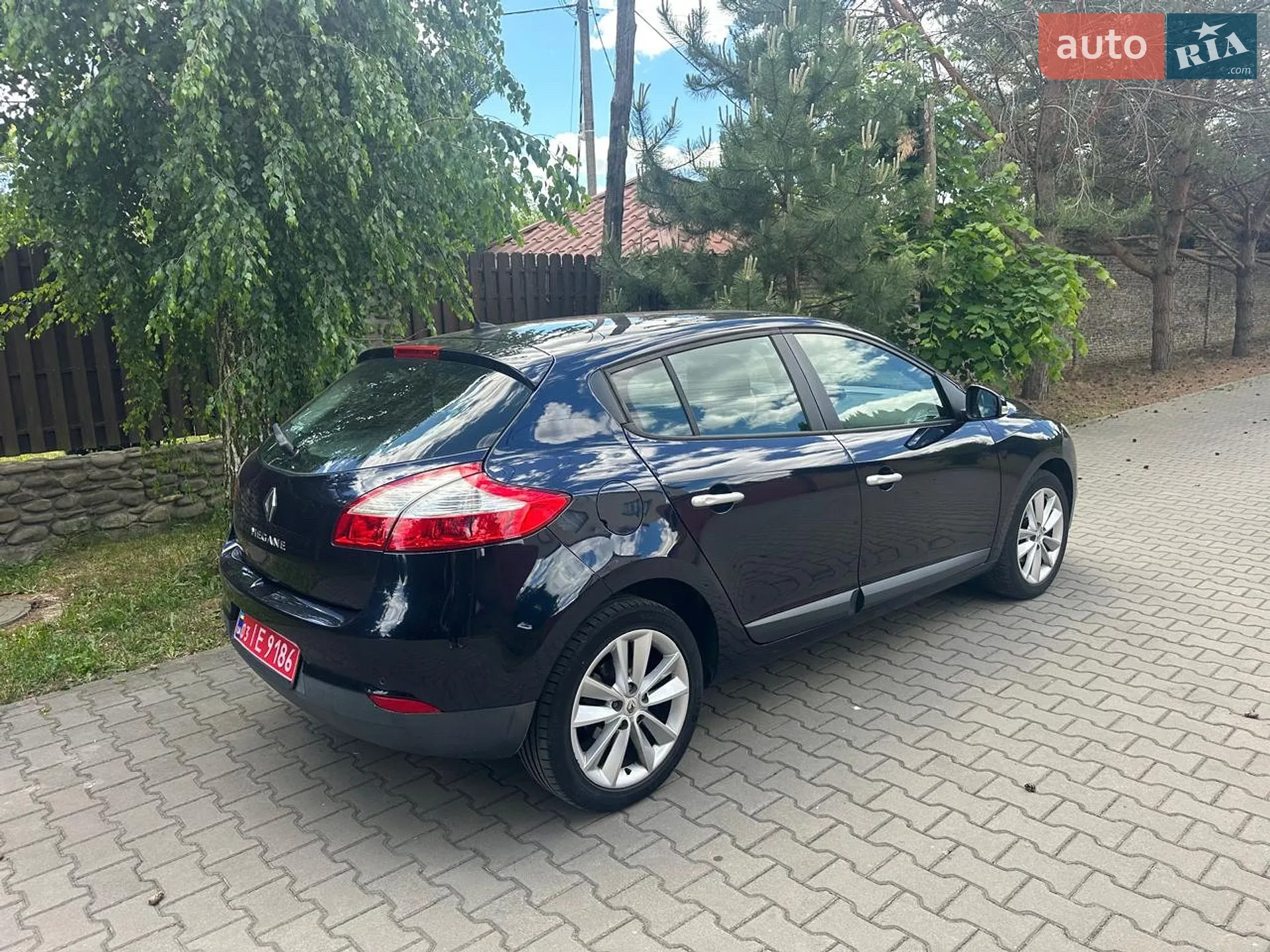 2010 Renault Megane - мініатюра 9