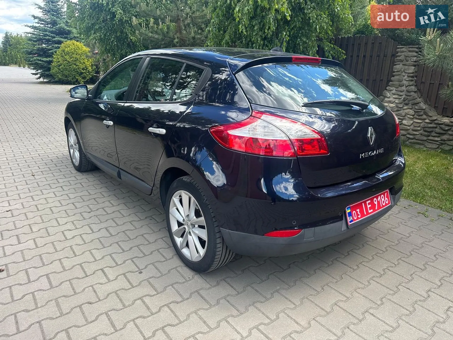 2010 Renault Megane - мініатюра 18