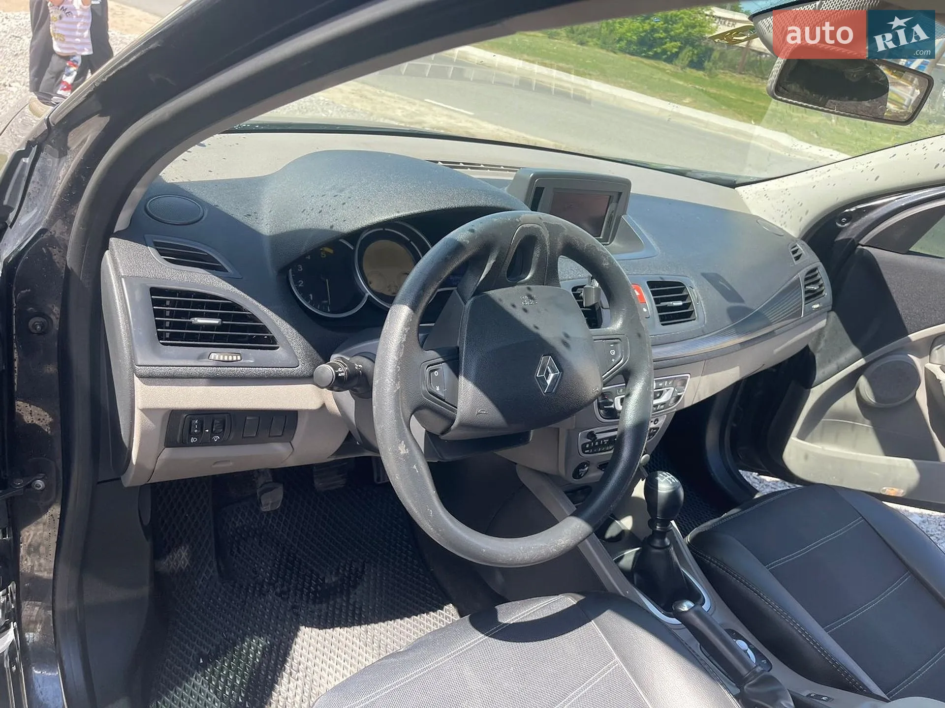 2010 Renault Megane - мініатюра 10