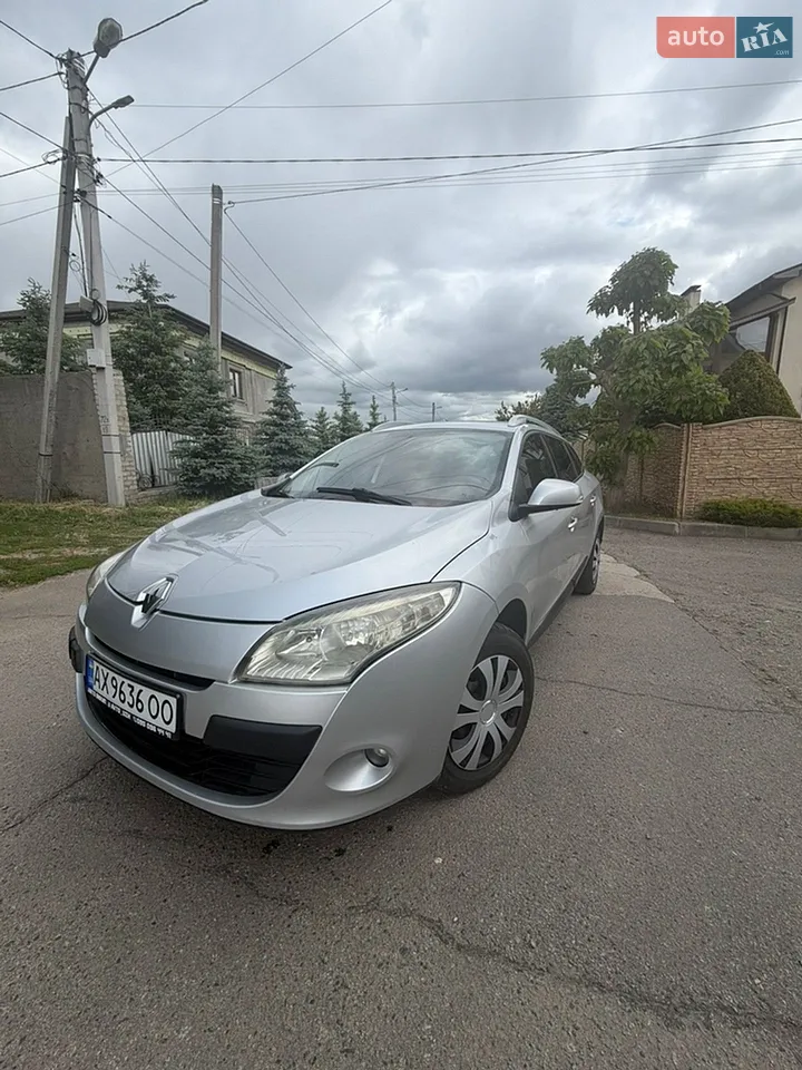 2010 Renault Megane - мініатюра 20