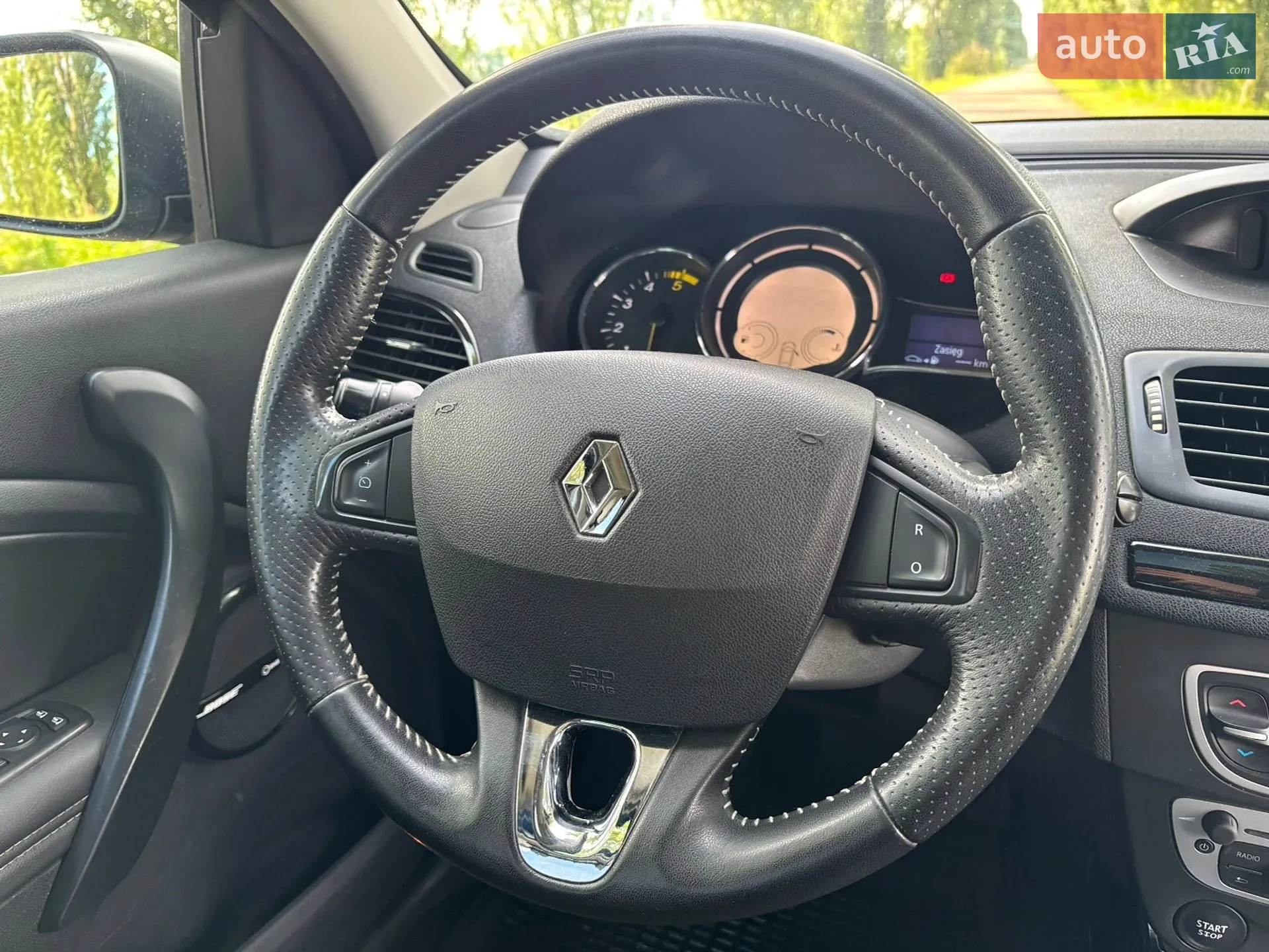 2013 Renault Megane - мініатюра 25