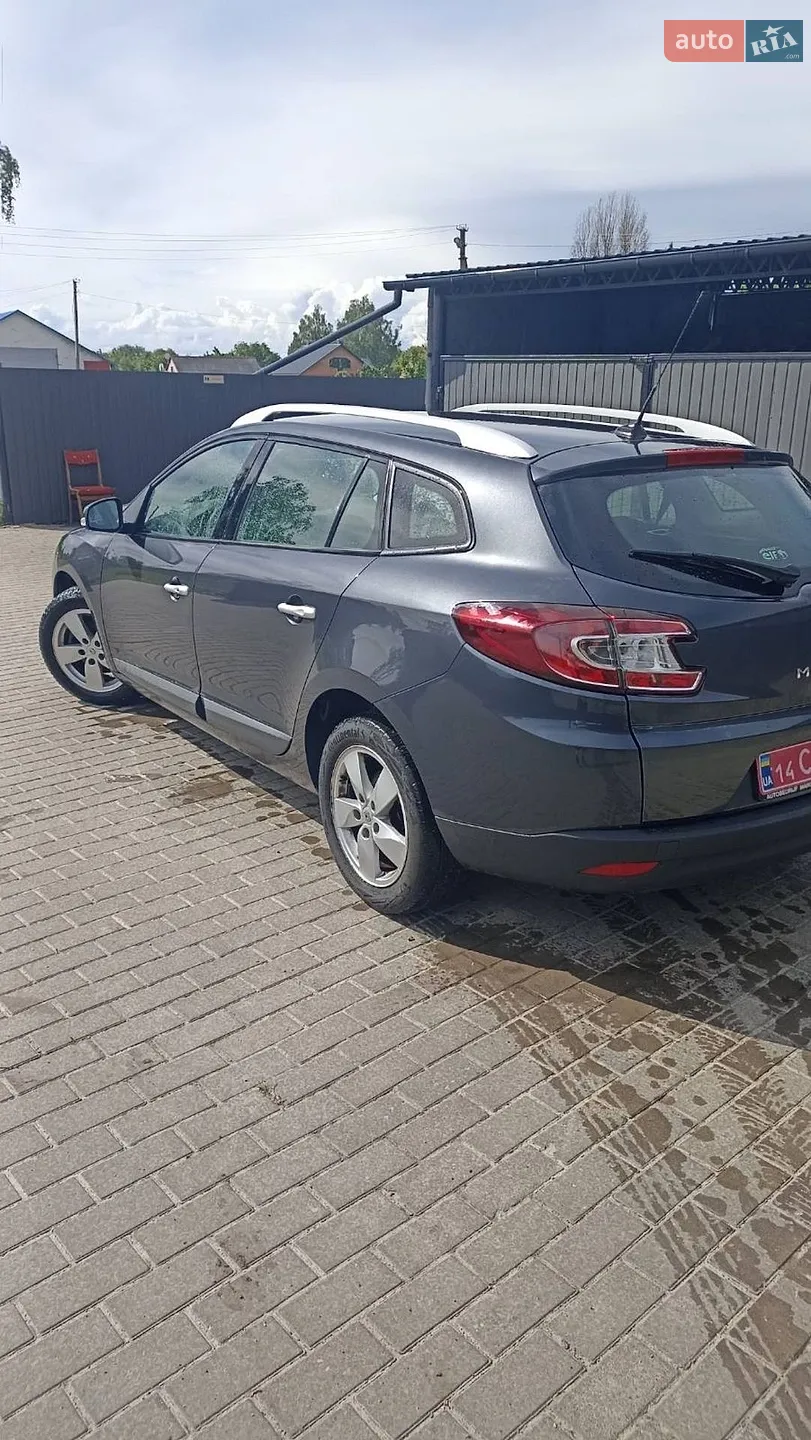 2010 Renault Megane - мініатюра 3