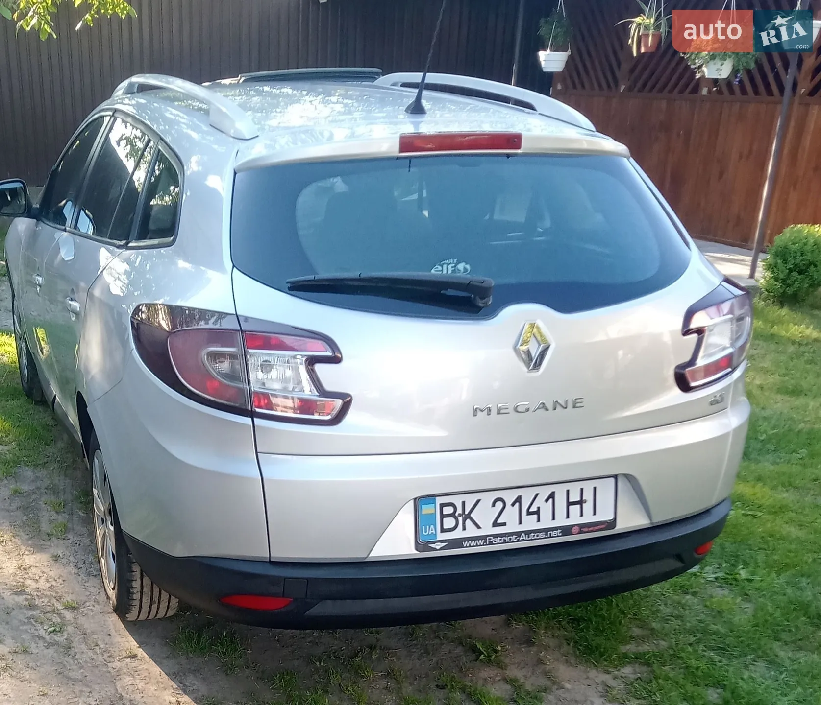 2010 Renault Megane - мініатюра 2