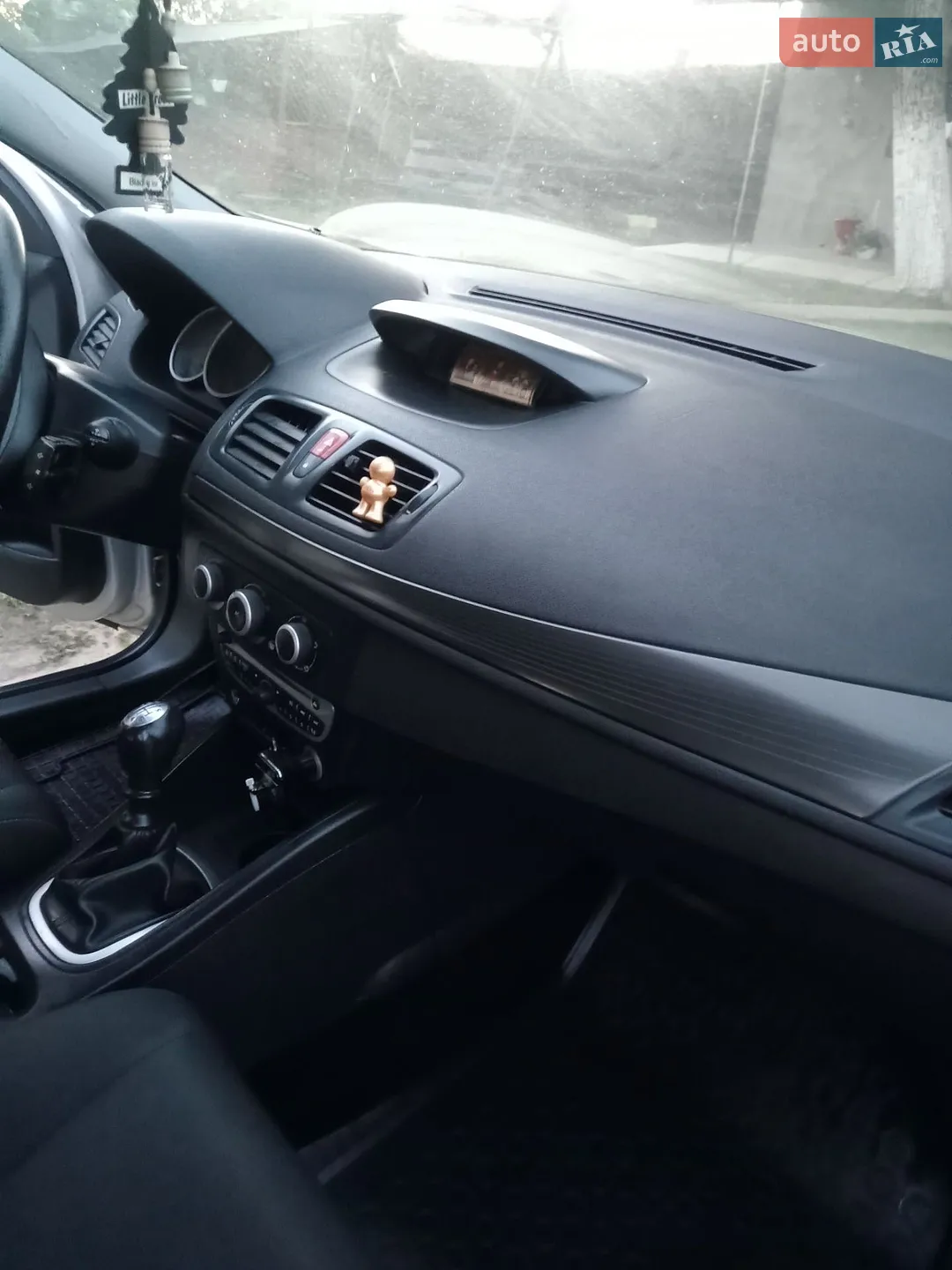 2010 Renault Megane - мініатюра 17