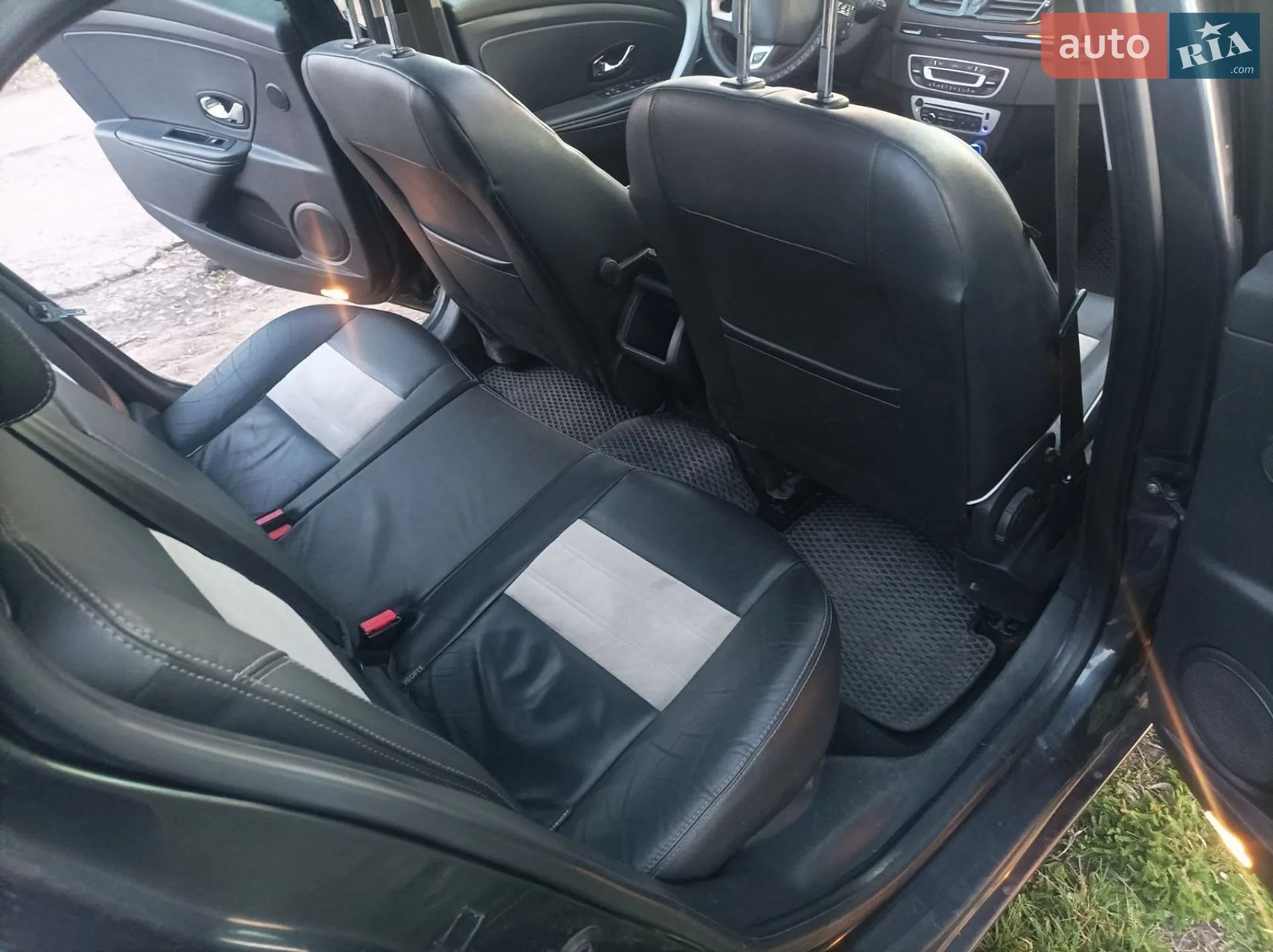 2012 Renault Megane - мініатюра 6