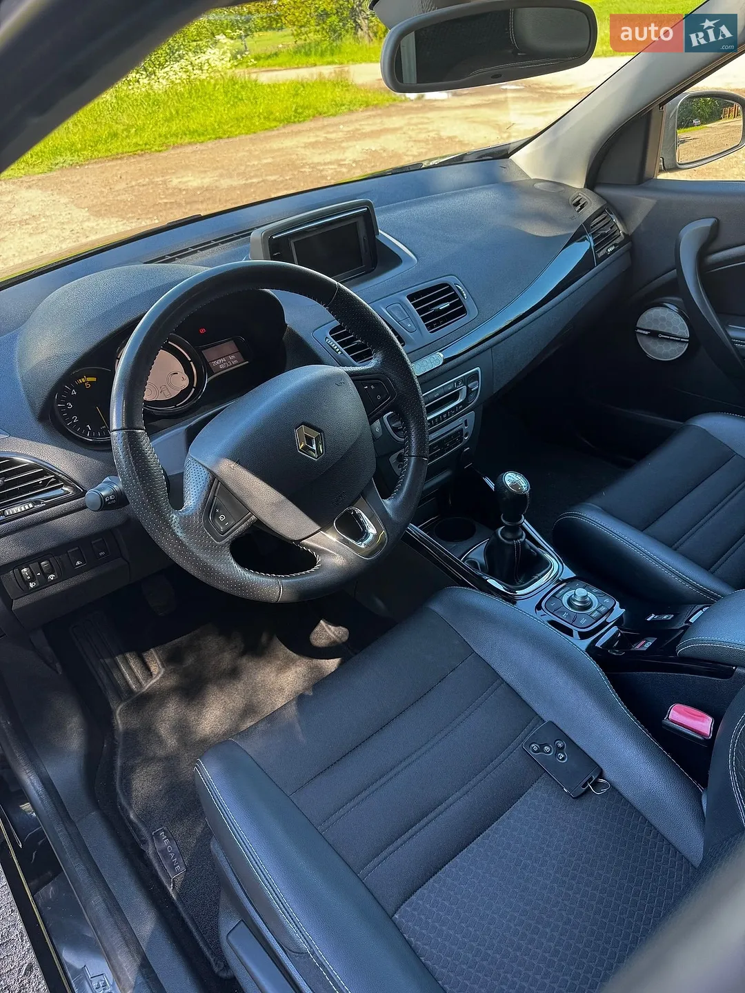 2013 Renault Megane - мініатюра 23