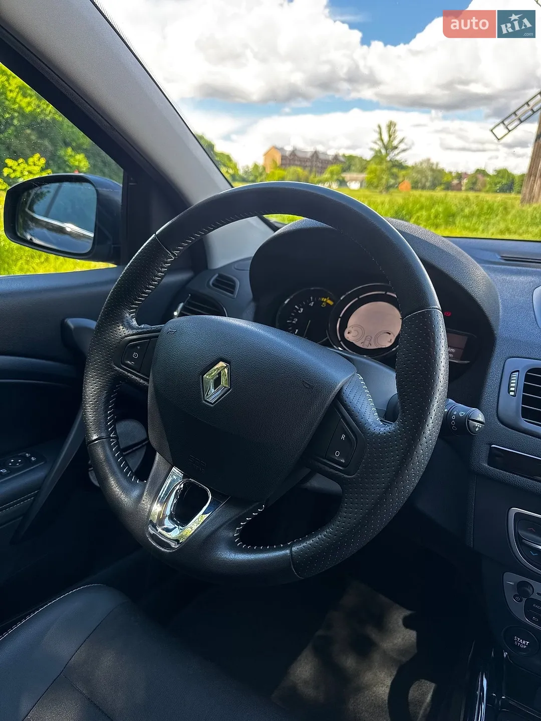 2013 Renault Megane - мініатюра 37