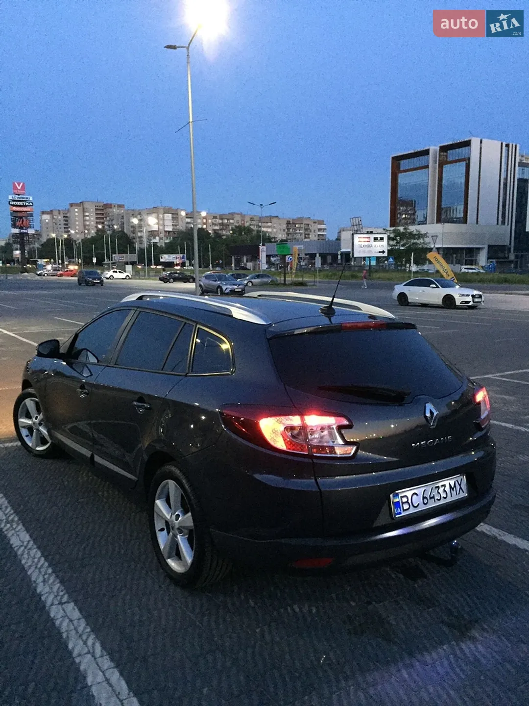 2010 Renault Megane - мініатюра 12