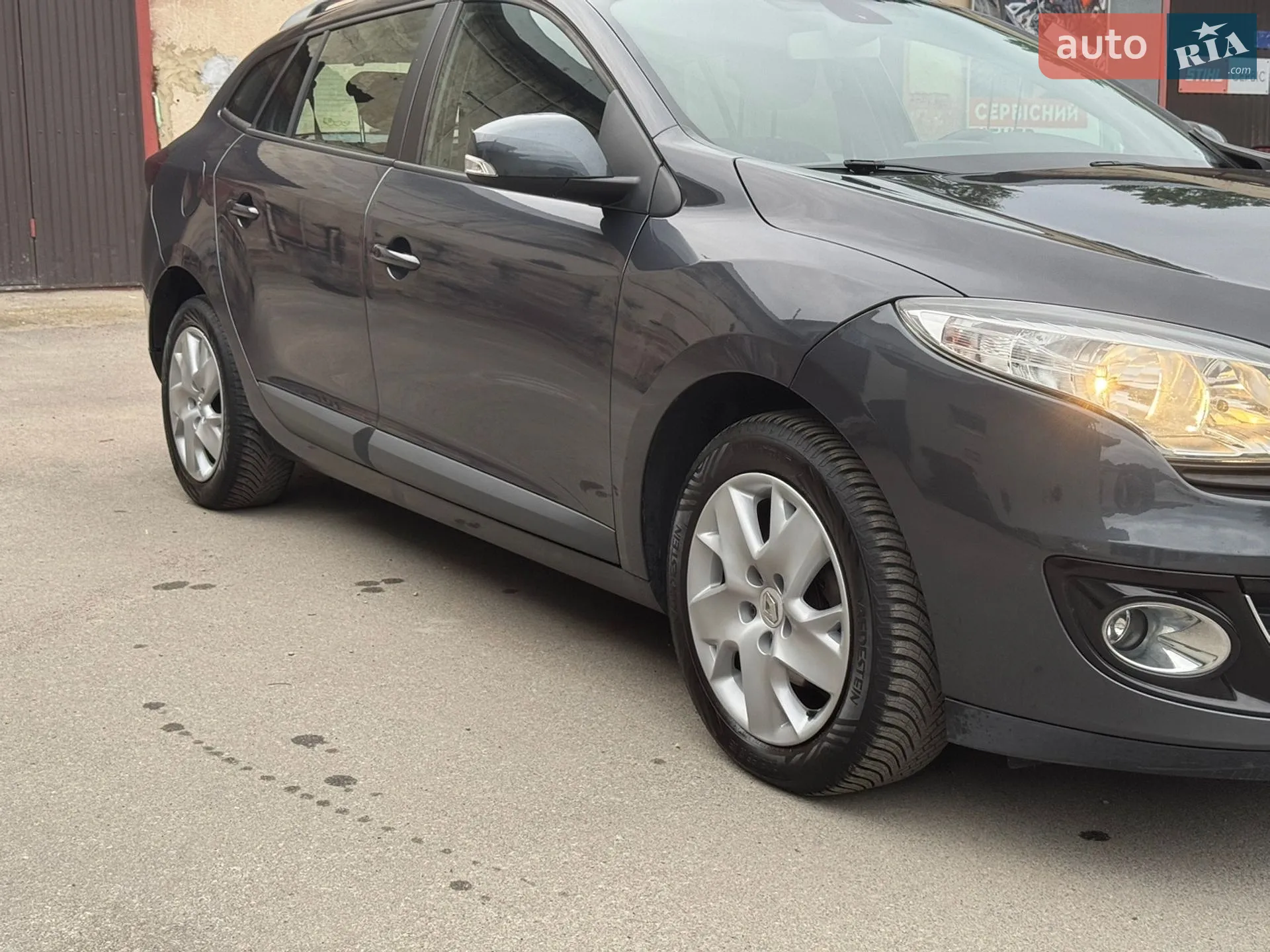 2013 Renault Megane - мініатюра 12