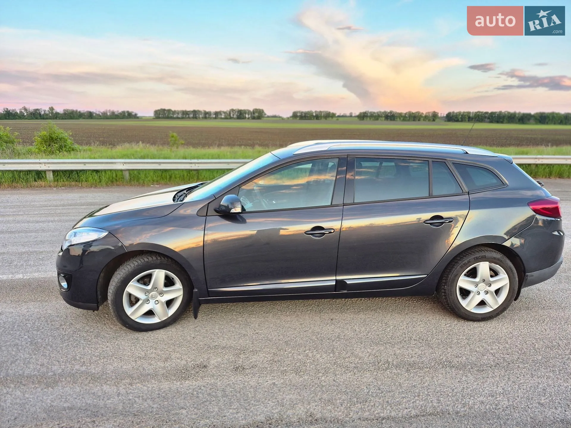 2012 Renault Megane - мініатюра 2