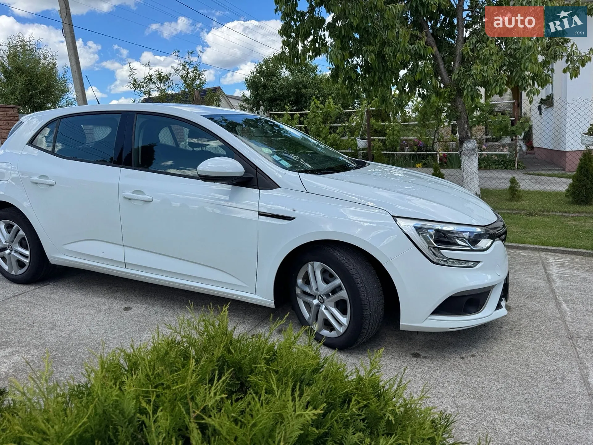 2017 Renault Megane - мініатюра 8