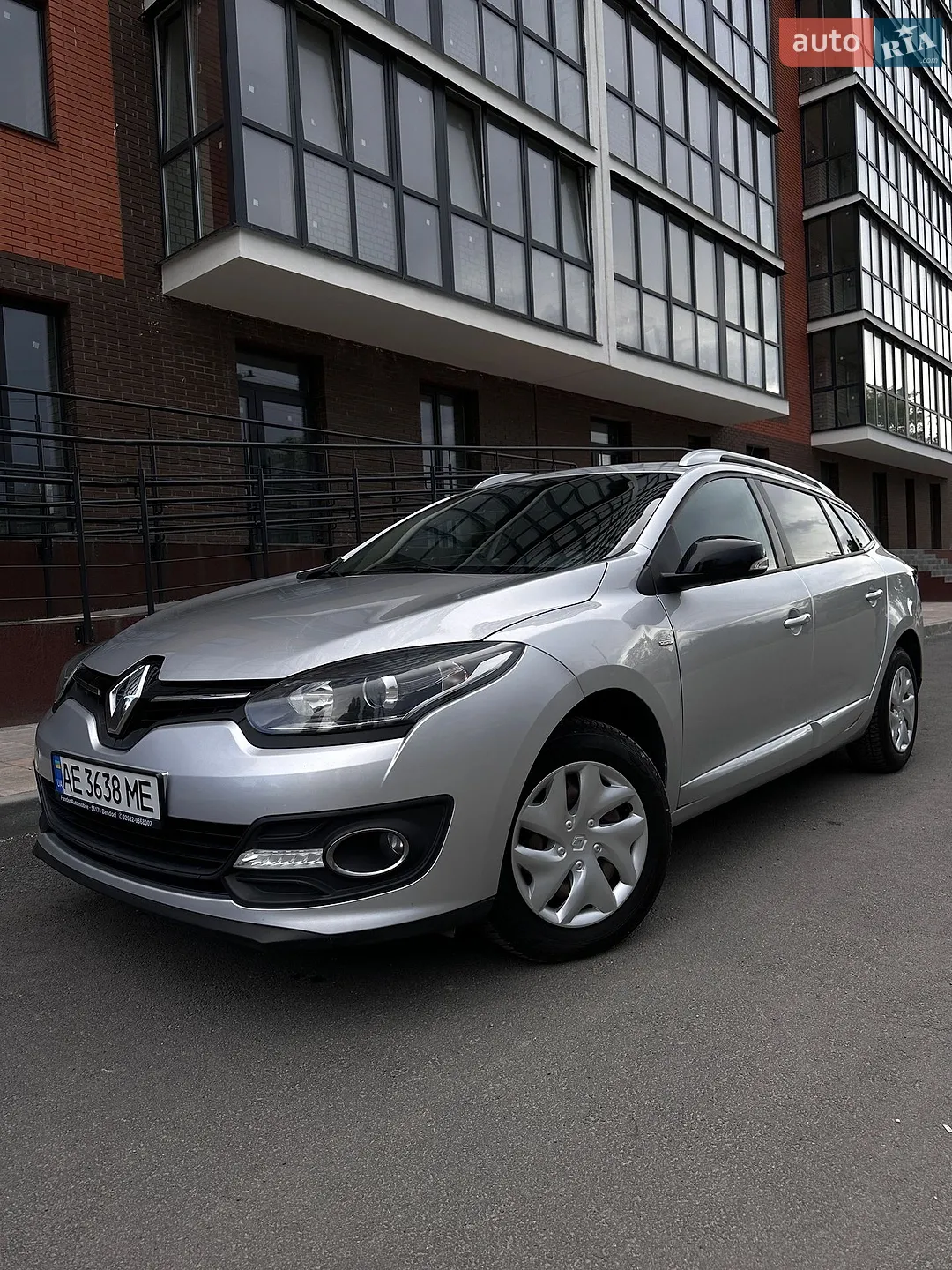 2015 Renault Megane - фото 1