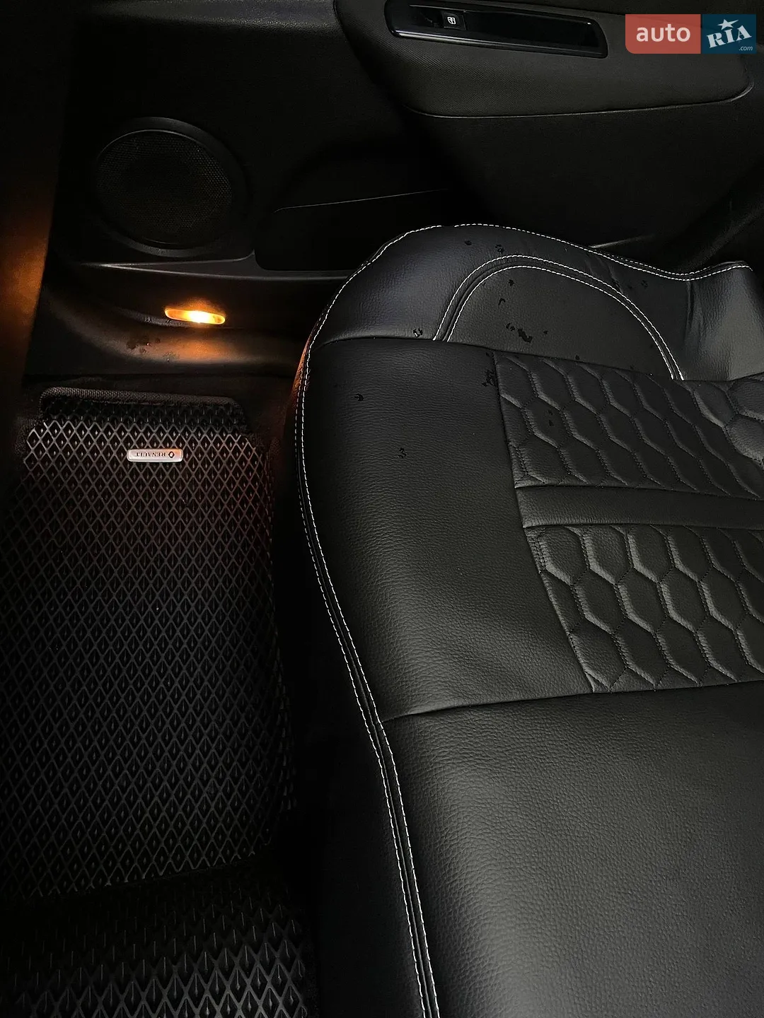 2011 Renault Megane - мініатюра 17