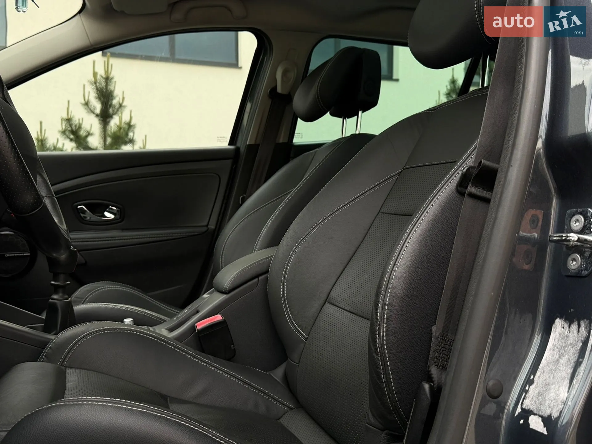 2015 Renault Megane - мініатюра 13