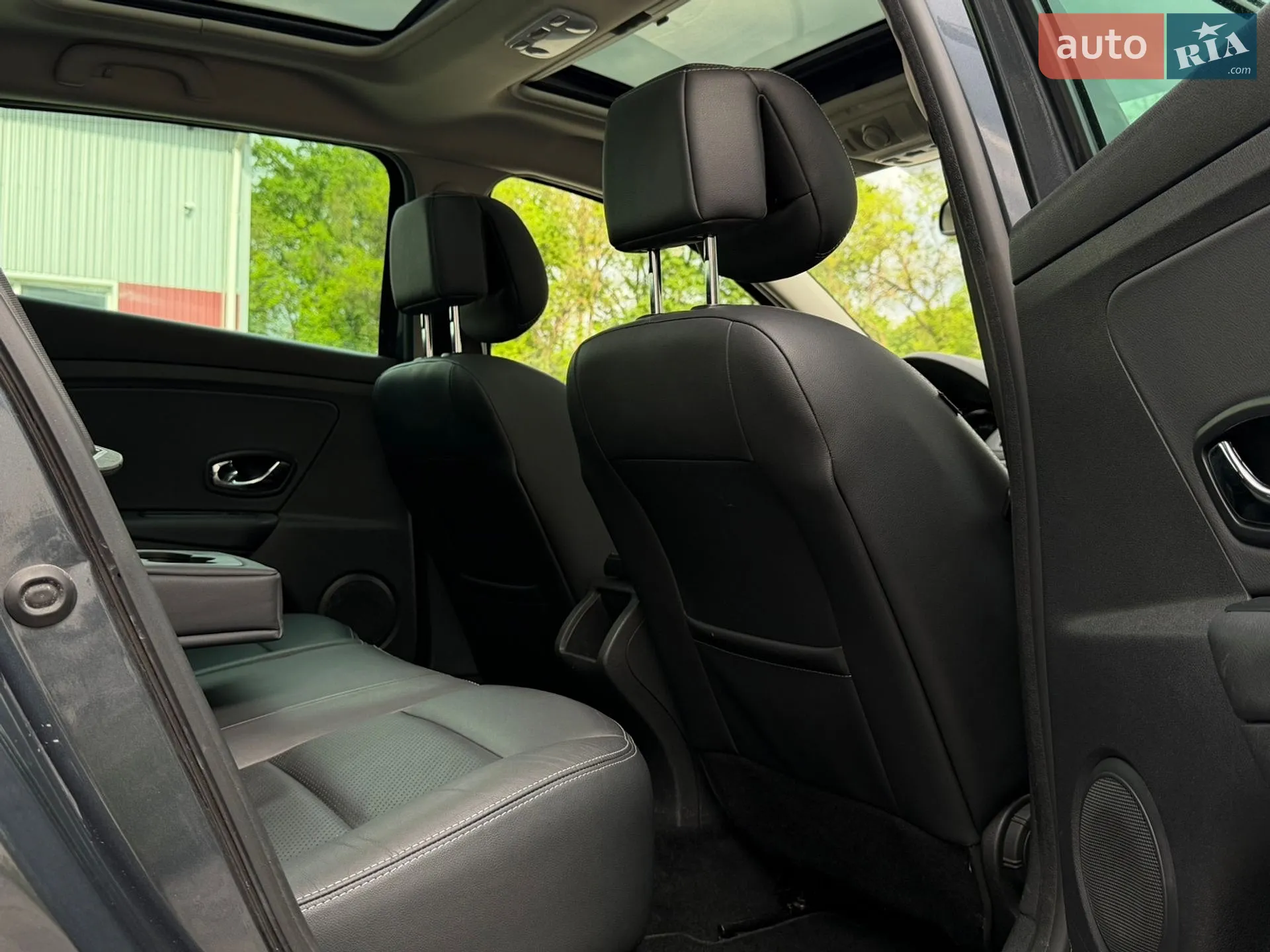 2015 Renault Megane - мініатюра 28