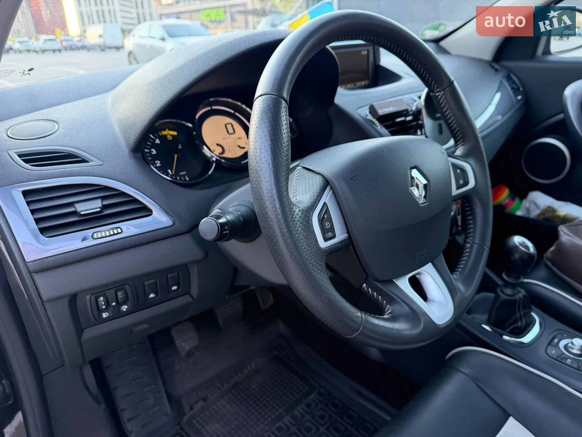 2012 Renault Megane - мініатюра 13