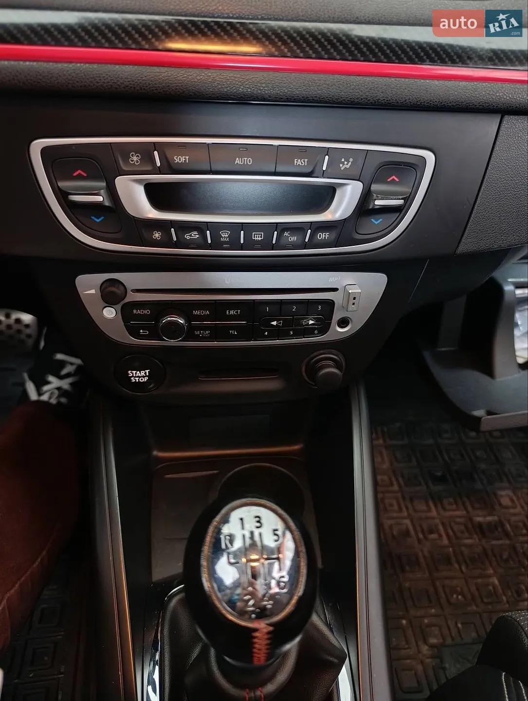 2012 Renault Megane - мініатюра 23