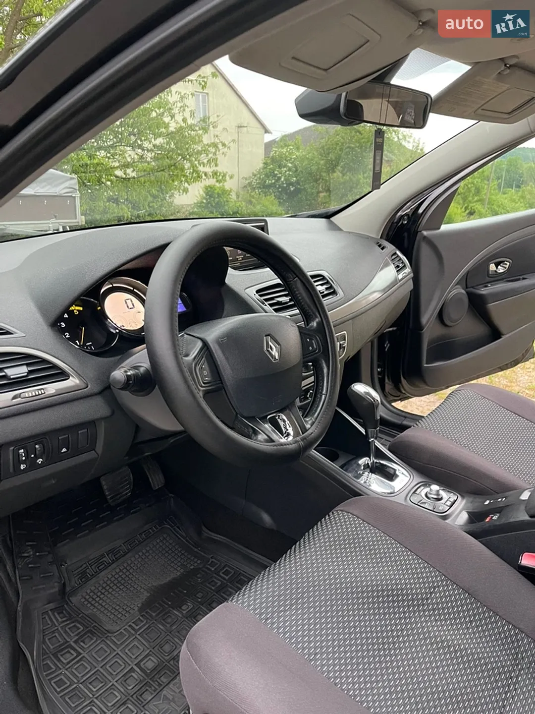2013 Renault Megane - мініатюра 29