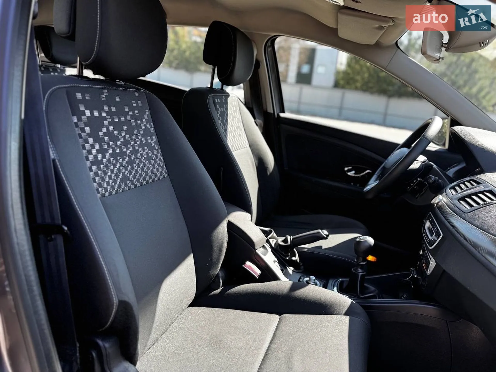 2012 Renault Megane - мініатюра 13